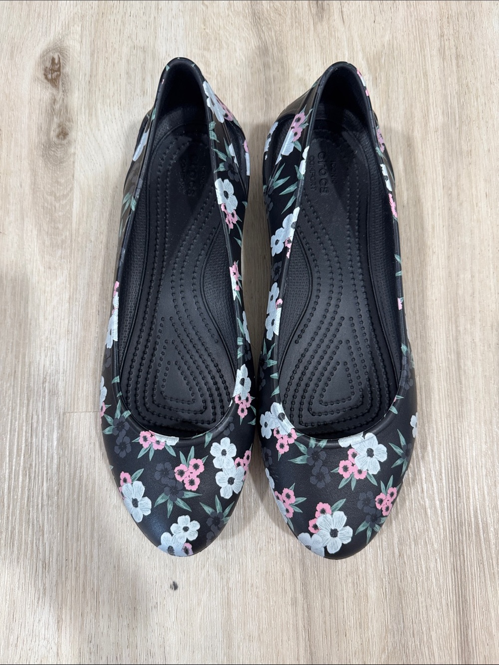 CROCS Black Floral Ballet Flats with Pink & White Flowers comfort